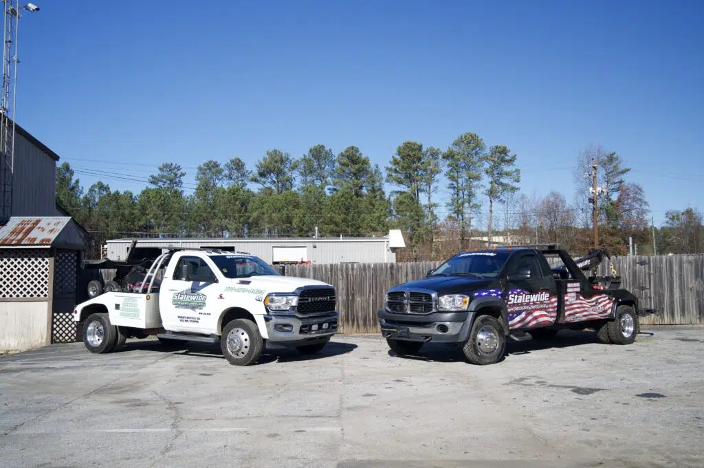 Useful Tips To Find The Right Towing Company Near You 3 Statewide wrecker trucks