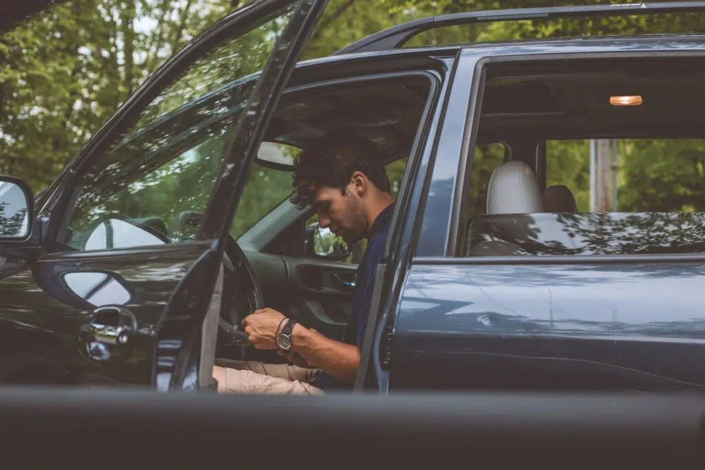 Significant Reasons To Recruit A Local Towing Service 3 local towing company