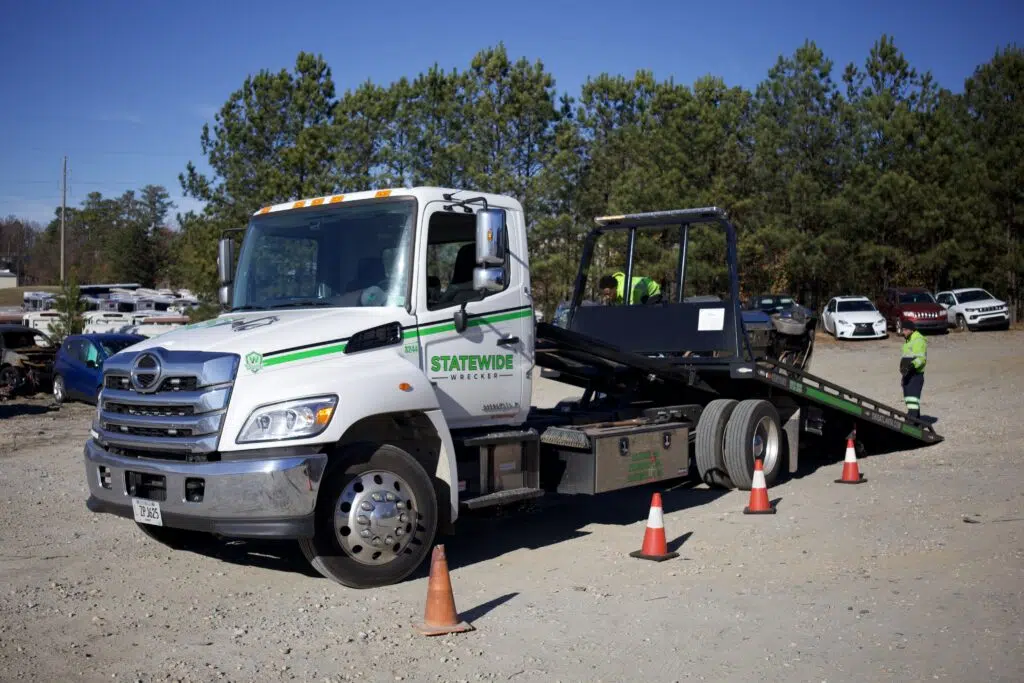 Tow Truck Near Me in Gwinnett County, GA: What To Expect When You Make the Call 4